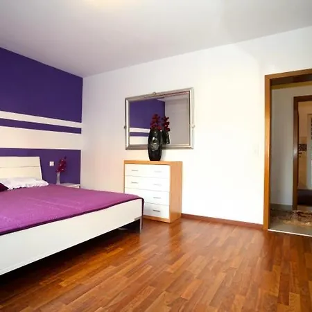 Id 4716 - Private House Holiday home *