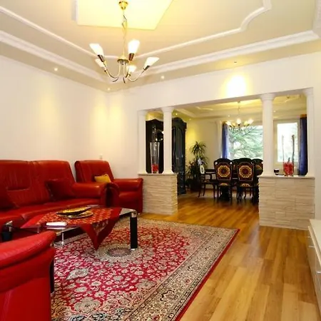 Id 4716 - Private House *
